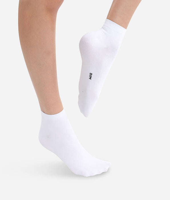 DIM Set van 2 witte second-skin damessokken