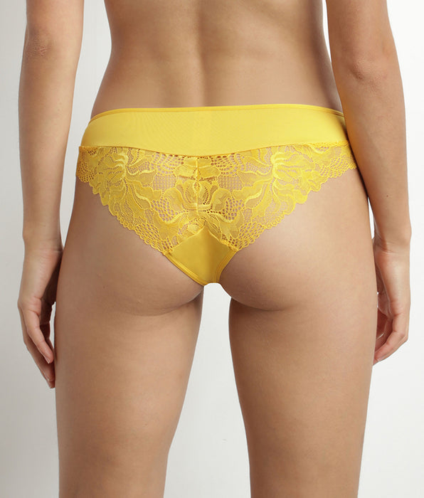 DIM Culotte femme microfibre et dentelle Jaune Dim Generous Essentiel