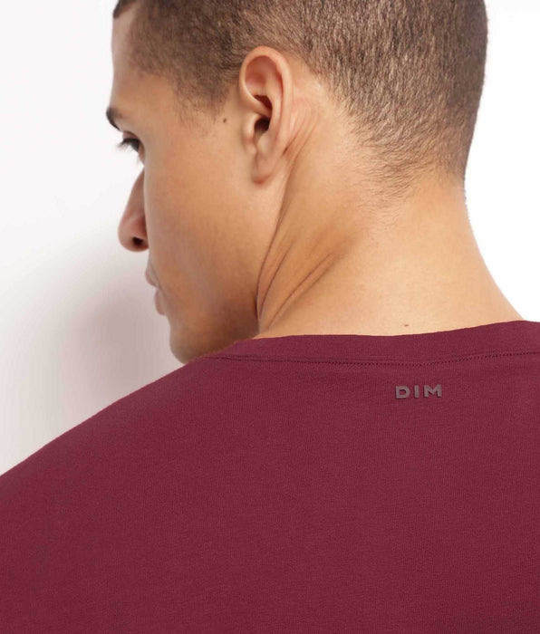 DIM Heren thermoregulerend sport T-shirt in DIM Move bordeaux jersey