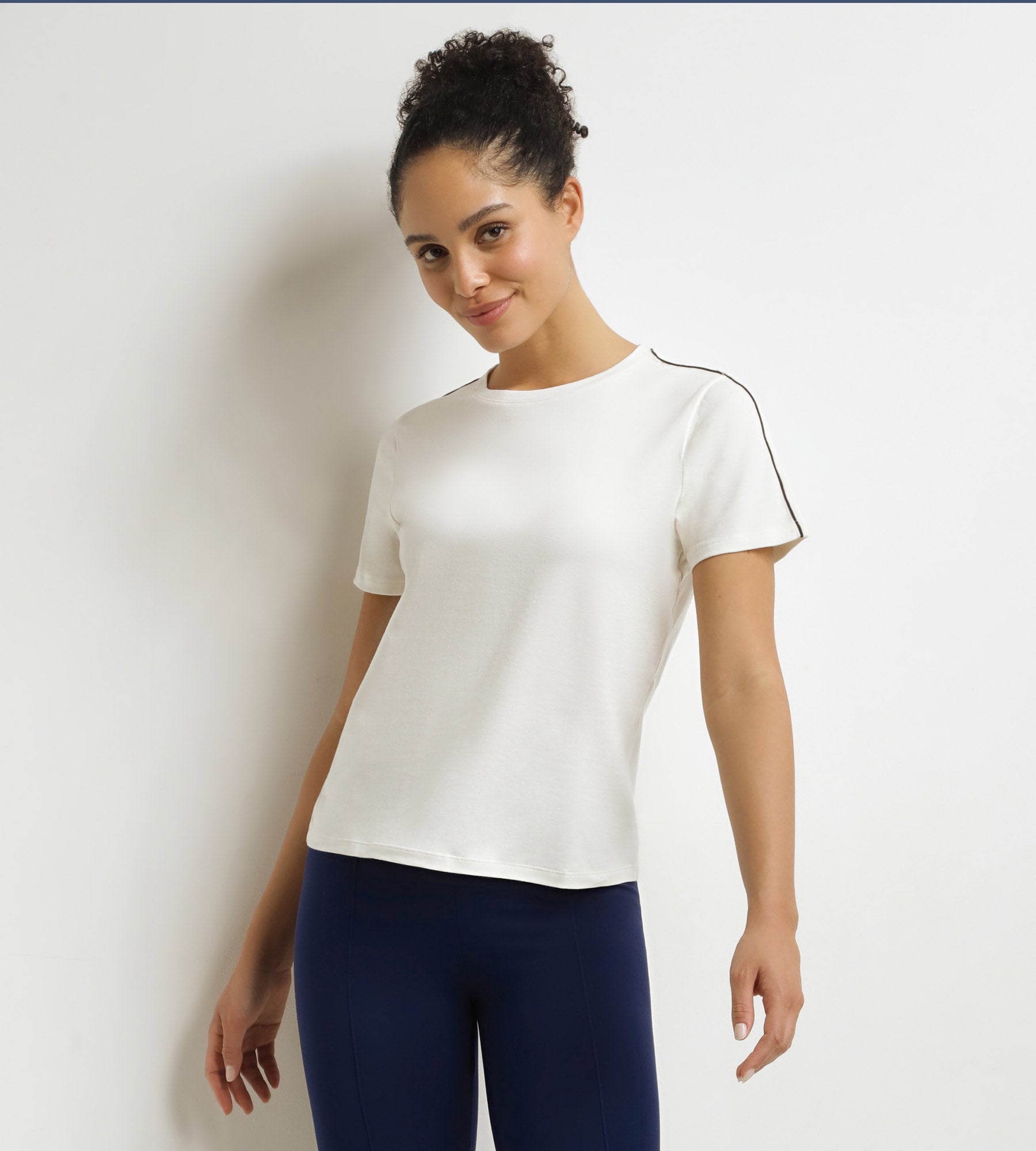 Dames sport T-shirt in thermoregulerende jersey Ecru DIM Move