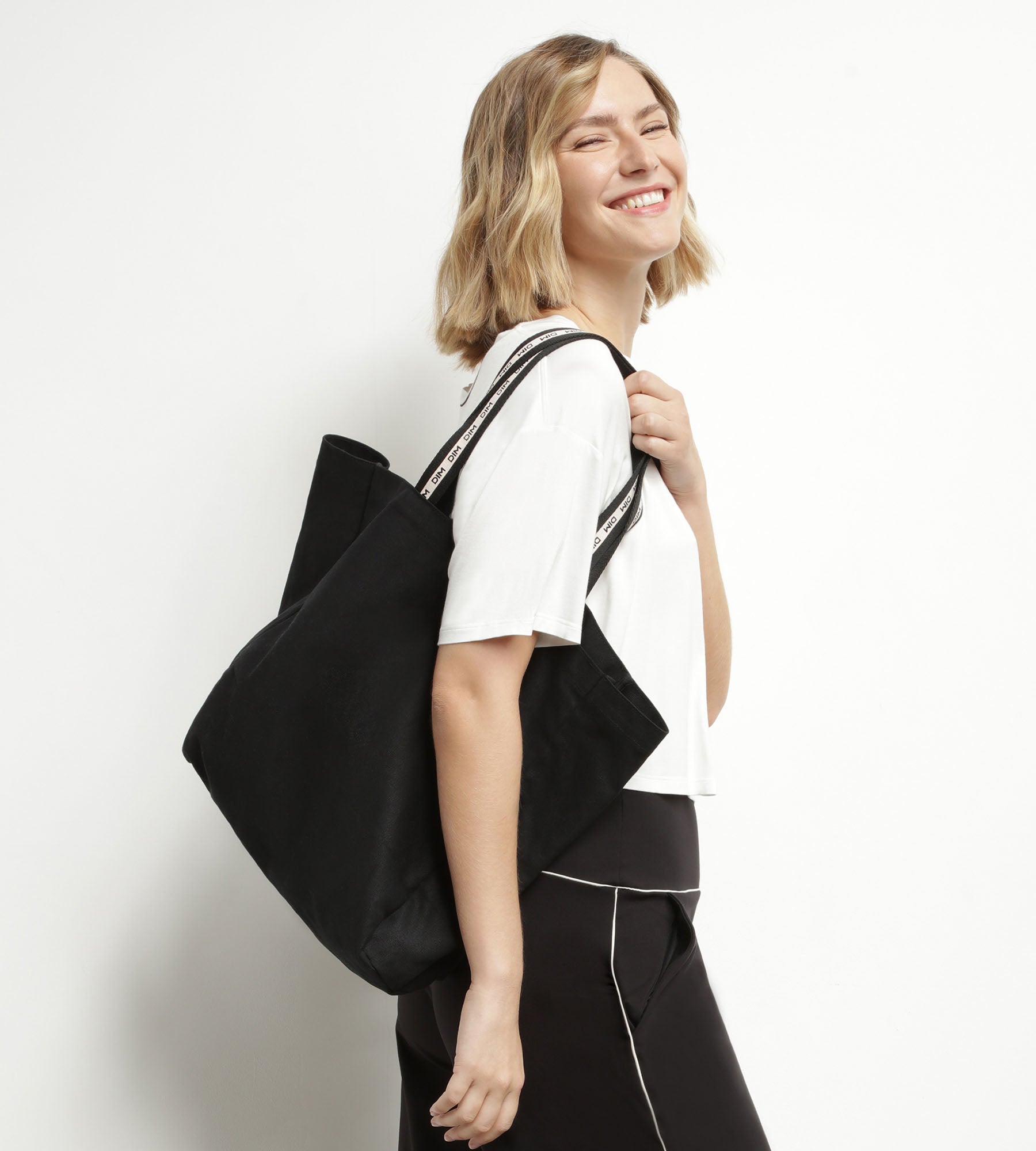Dim Move Sac cabas en toile de coton noir Dim Move | DIM