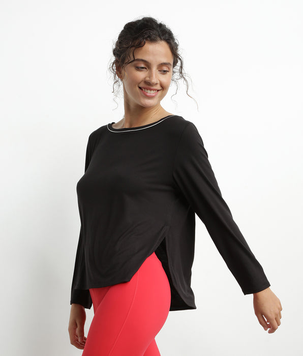 DIM Damessport tops met boothals in zwart viscose DIM Move