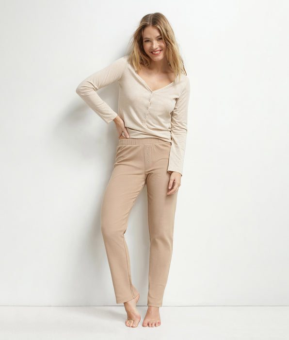 DIM Damespyjama met kraag van Serafino in bruine jersey van Dim Cosy Time